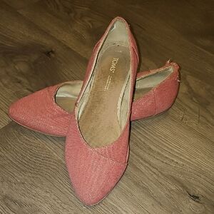 TOMS Women's Pink with Gold Flats